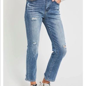 Risen Vintage Wash Straight Leg Jeans